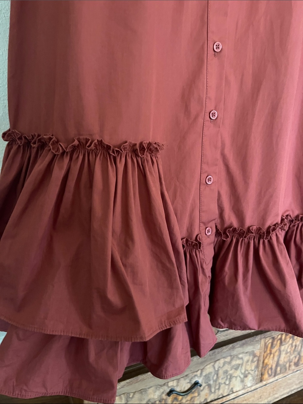 Moodie Rust Button-Front Ruffle Hem Short Sleeve Top - Picture 3 of 7